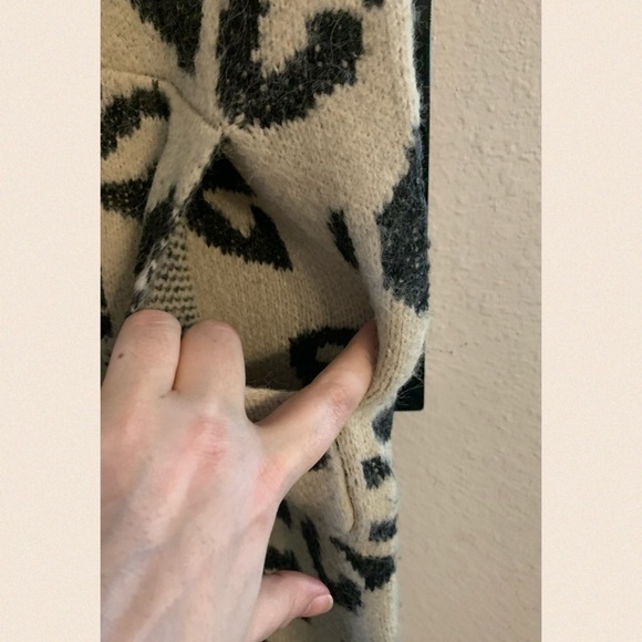 Oatmeal Fuzzy Knit Leopard Print Lounge Pants - Picture 14 of 16